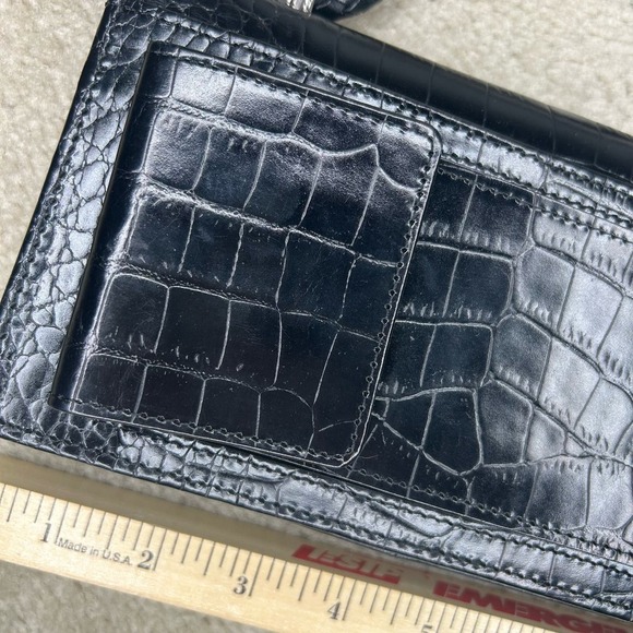 Brighton 8.5 x 5 inch wallet bag with magnetic closure detachable strap - Picture 8 of 11